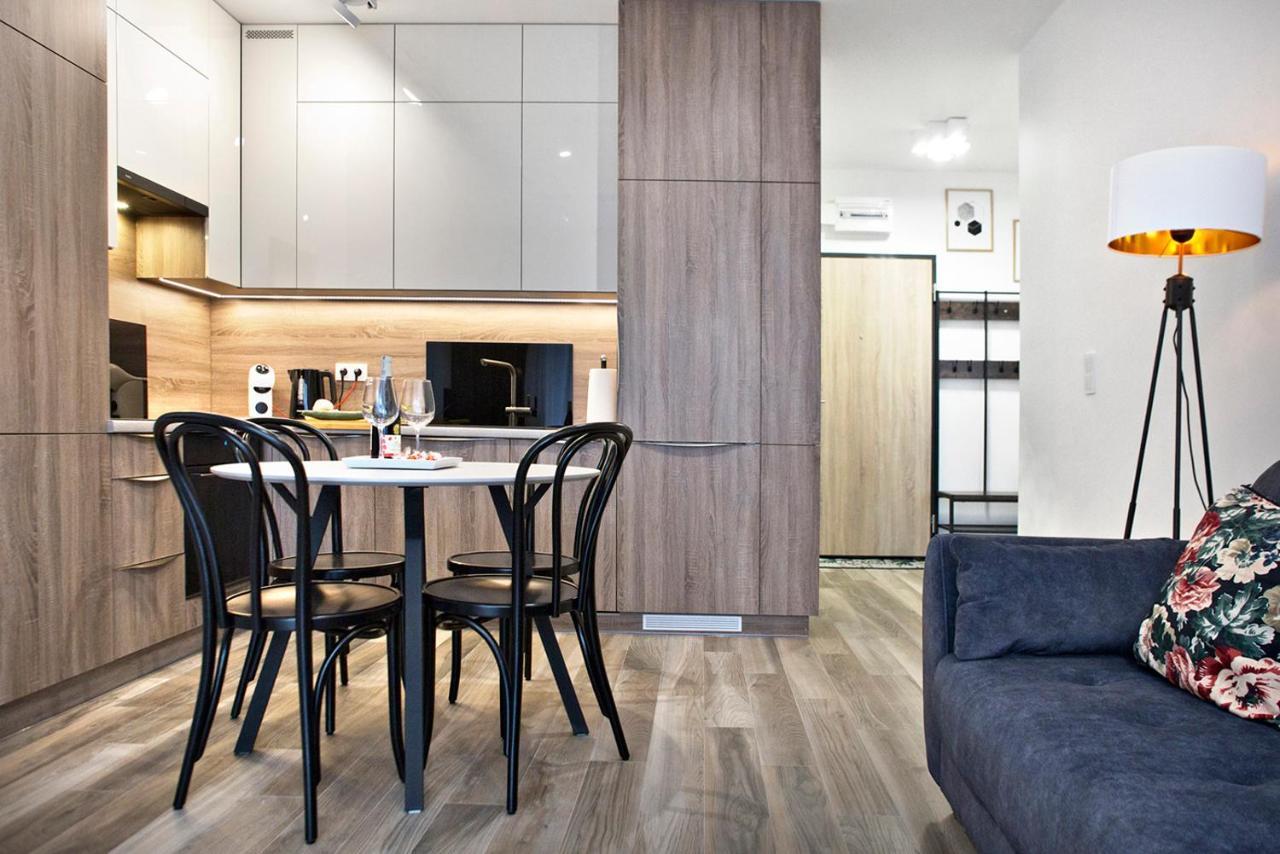 Goclaw P&O Serviced Apartments Warsaw Ngoại thất bức ảnh